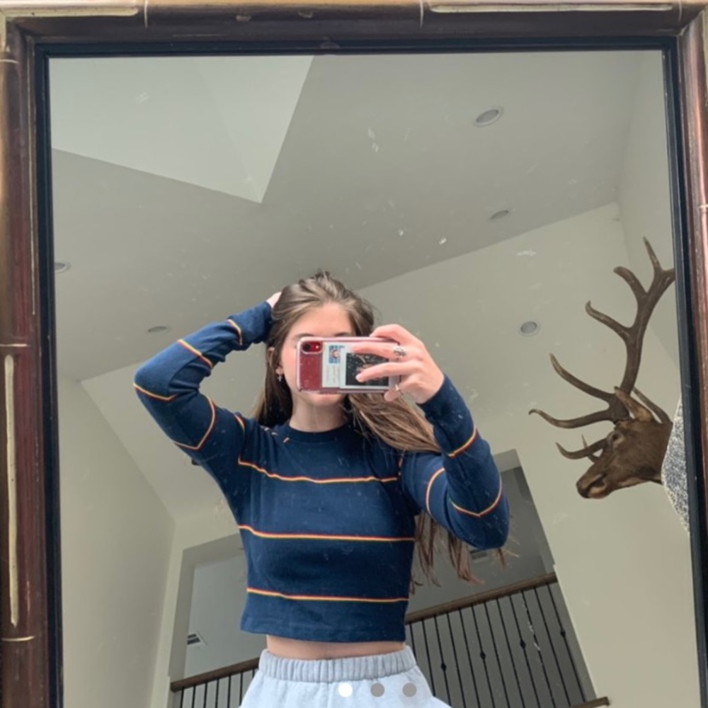 brandy melville long sleeve one size